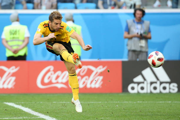 也是一名拥 也是一名拥